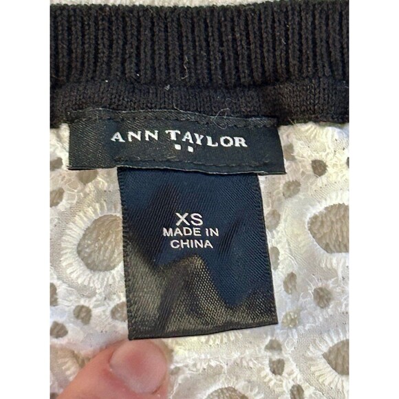 Ann Taylor Open Eyelet Backed ¾ Sleeve Sweater size XS Semi-sheer 100% Cotton - Picture 4 of 8